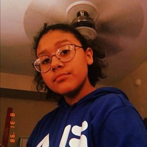 Meet your Posher, Skye